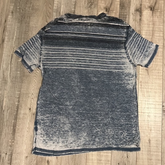 RETROFIT V-Nexk Shirt - Picture 4 of 4